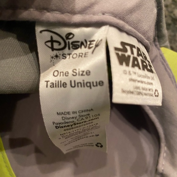 Star Wars Darth Vader Disney hat - Picture 5 of 6